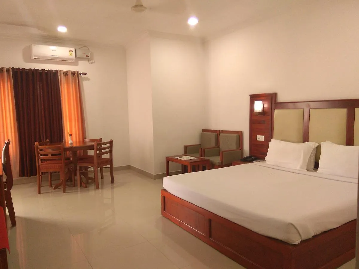 Hotel Sandra Palace Thekkady