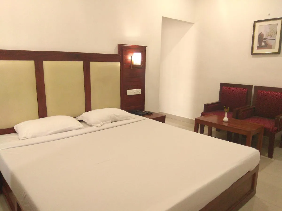 Hotel Sandra Palace Thekkady