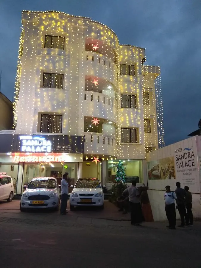 Hotel Sandra Palace Thekkady